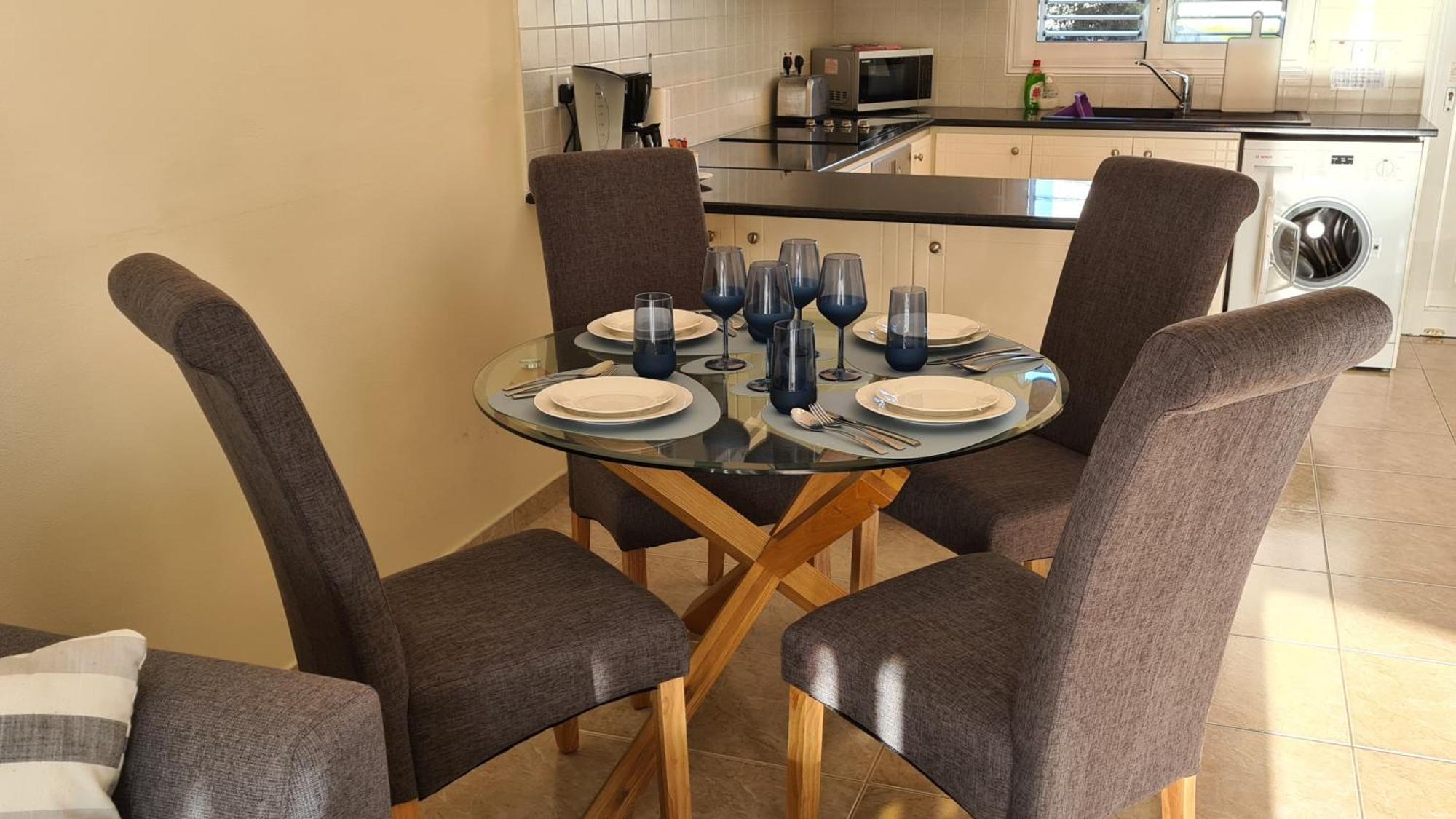 Sun Island Apartments Пафос Екстер'єр фото